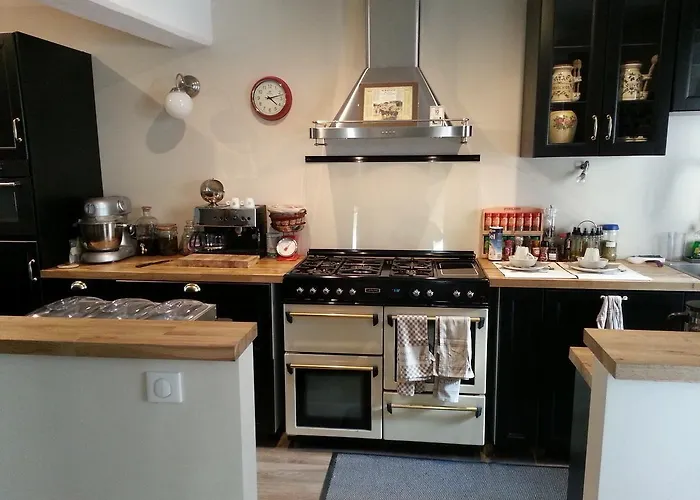 Bed & Breakfast Relais St Jacques - Roanne 4*